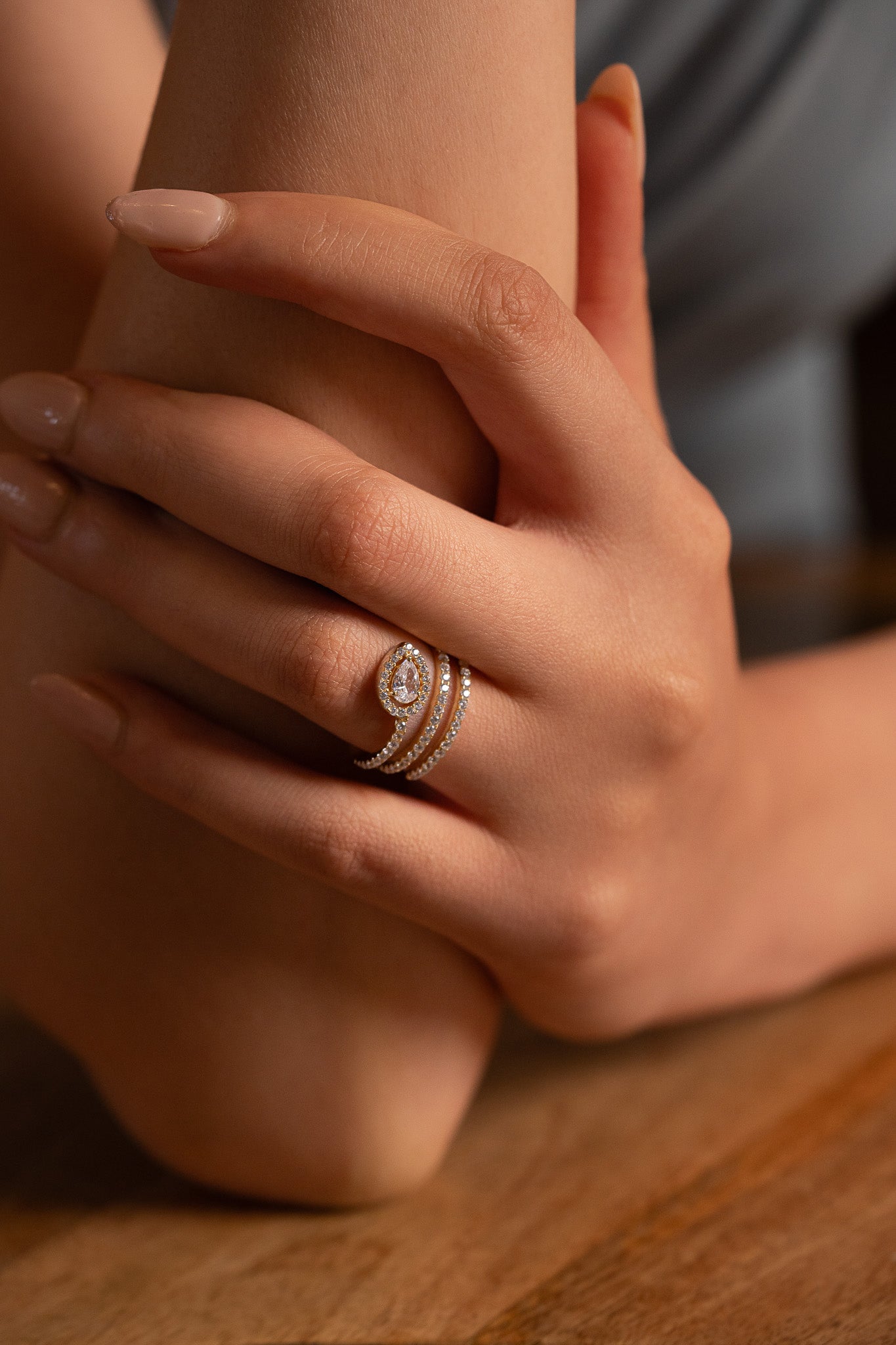 Serpent leaf ring