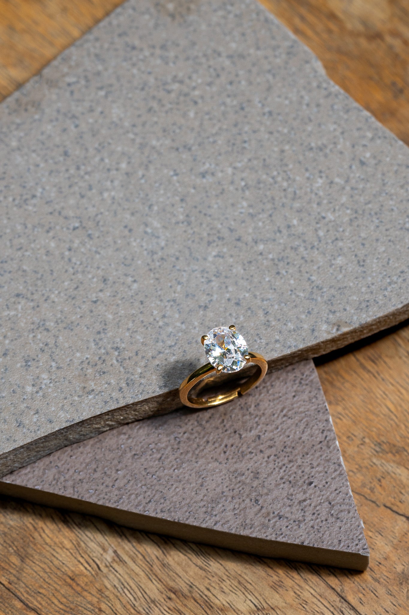 Regal Aura Ring
