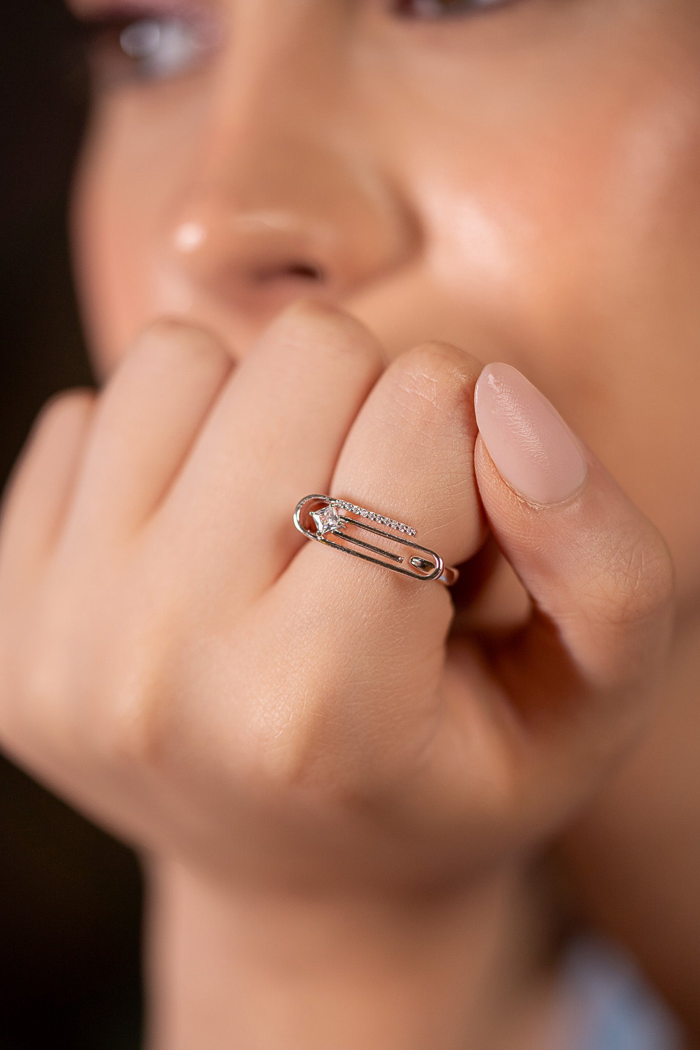 Stellar clip ring