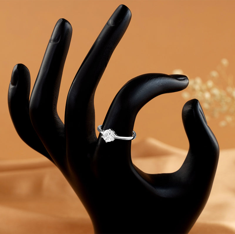 925 Silver Sleek Crystal Ring